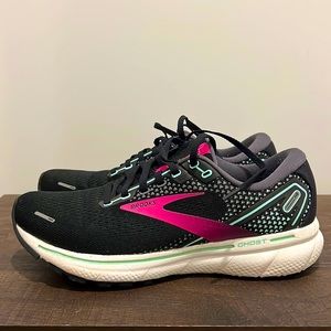 Brooks Ghost 14, size 8.5, only worn a couple times